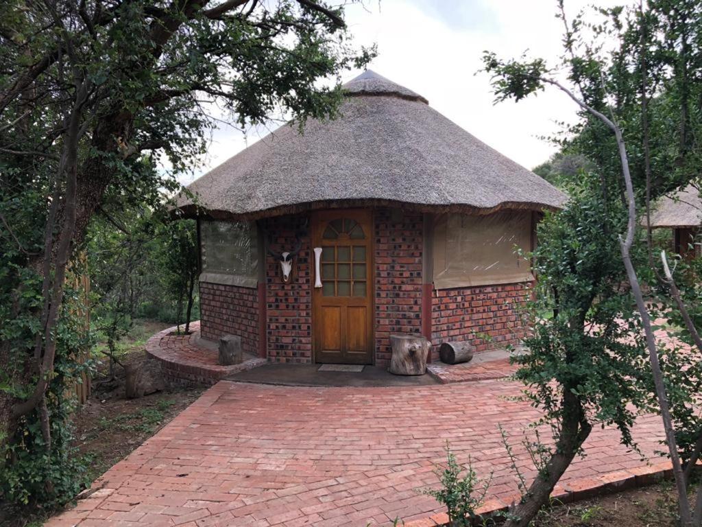 Weltevreden Game Lodge Bloemfontein Buitenkant foto
