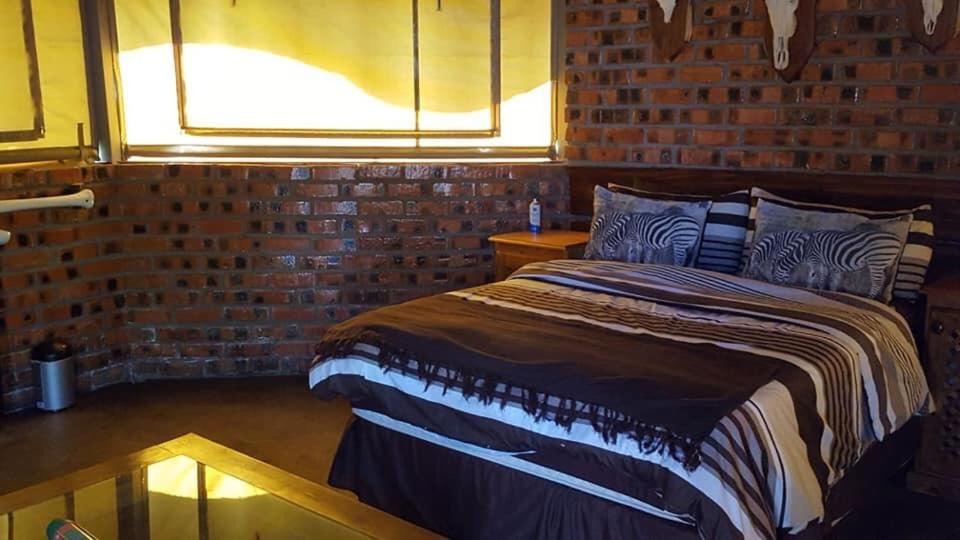 Weltevreden Game Lodge Bloemfontein Buitenkant foto