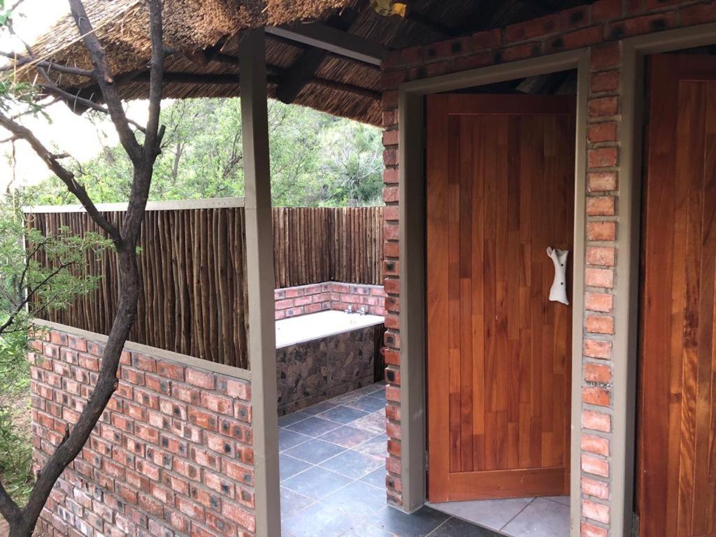 Weltevreden Game Lodge Bloemfontein Buitenkant foto