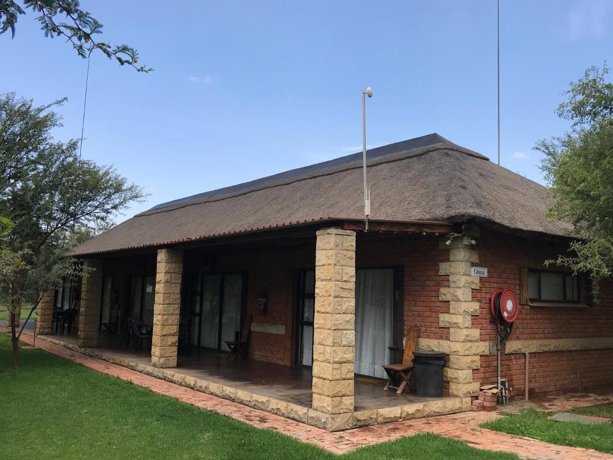 Weltevreden Game Lodge Bloemfontein Buitenkant foto
